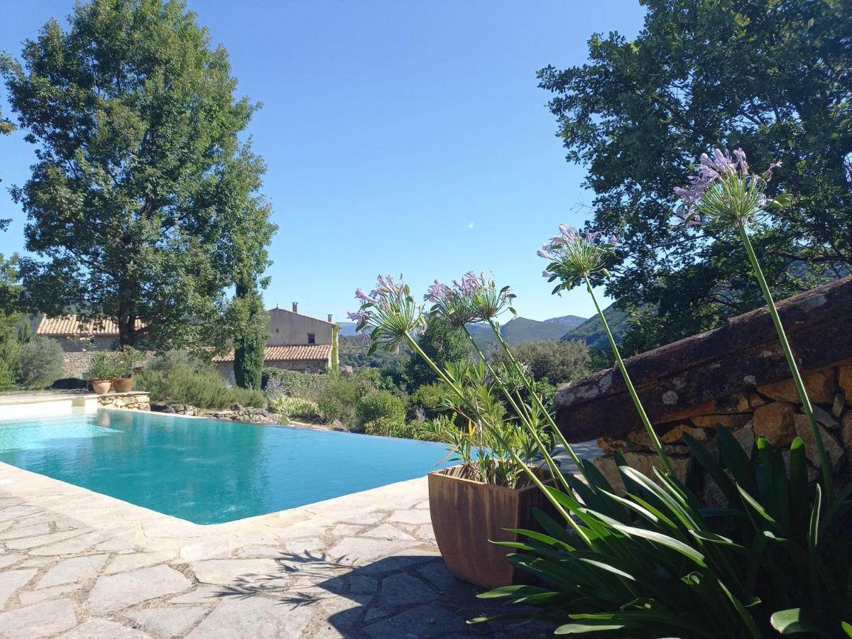 Gîte en Cévennes du sud, bergerie restaurée, 2 à 4 personnes, piscine, vue exceptionnelle, authenticité et confort Saint-Laurent-le-Minier Exterior foto