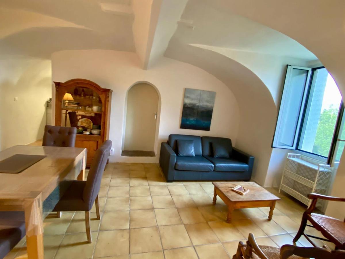 Gîte en Cévennes du sud, bergerie restaurée, 2 à 4 personnes, piscine, vue exceptionnelle, authenticité et confort Saint-Laurent-le-Minier Exterior foto