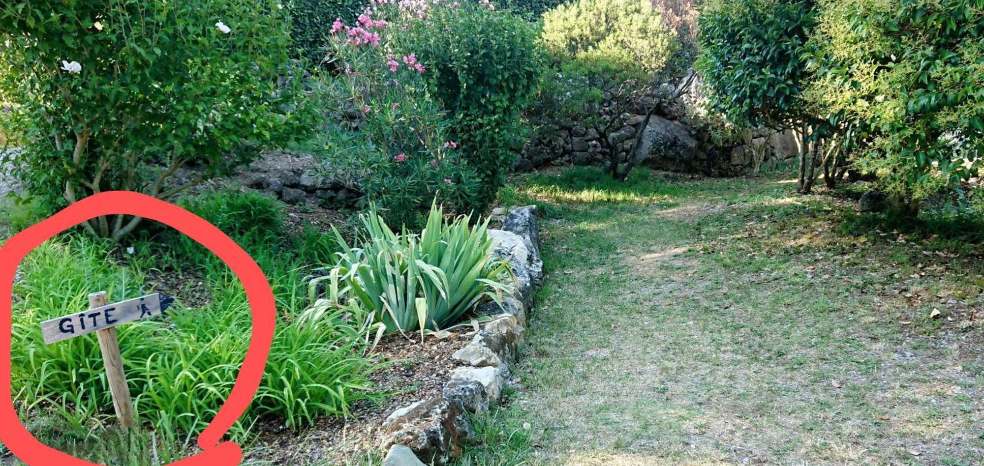 Gîte en Cévennes du sud, bergerie restaurée, 2 à 4 personnes, piscine, vue exceptionnelle, authenticité et confort Saint-Laurent-le-Minier Exterior foto